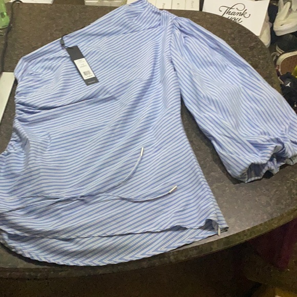 BCBGMAXAZRIA Top (cel)